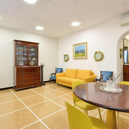 Gorgeous In With Kitchen Apartment Camogli